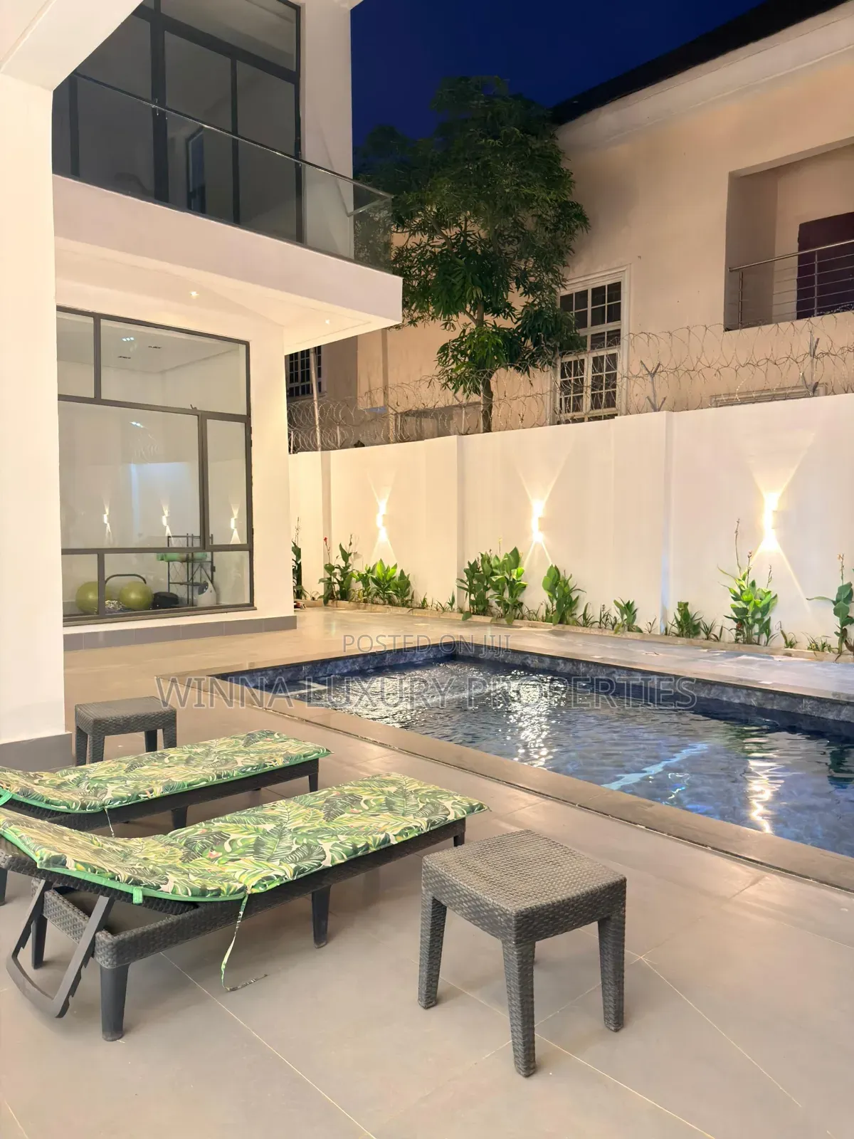 pool